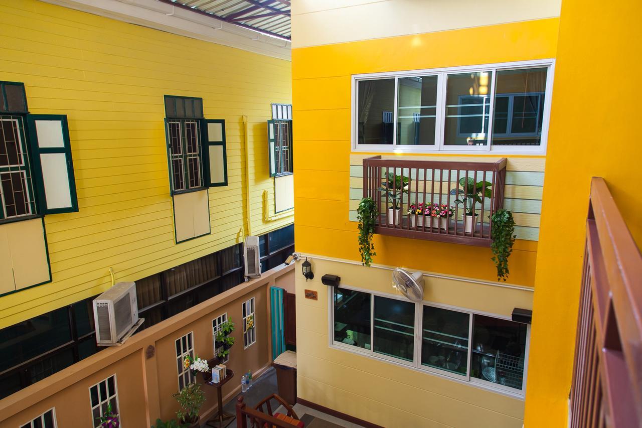 Zen Rooms Samsen 3 Bangkok Kültér fotó